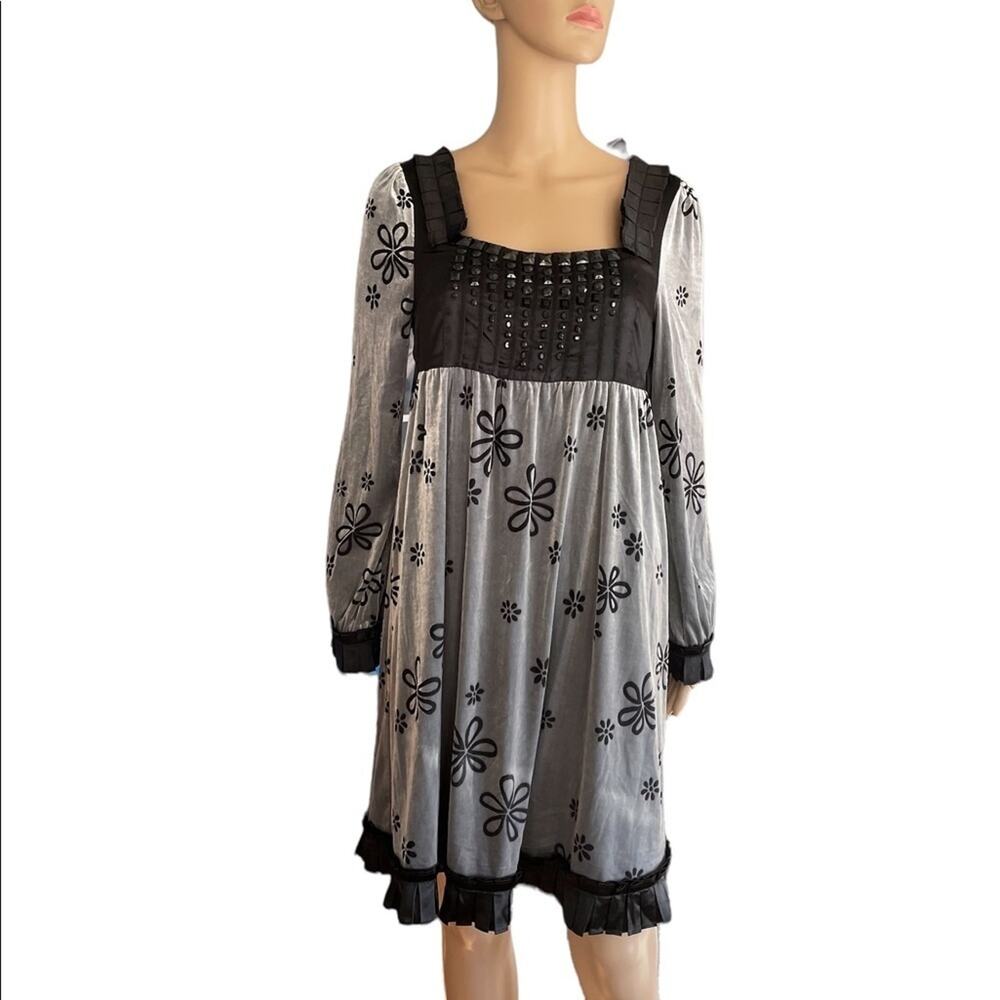 E-Kiss silver grey black long sleeve velvet beaded midi dress size large